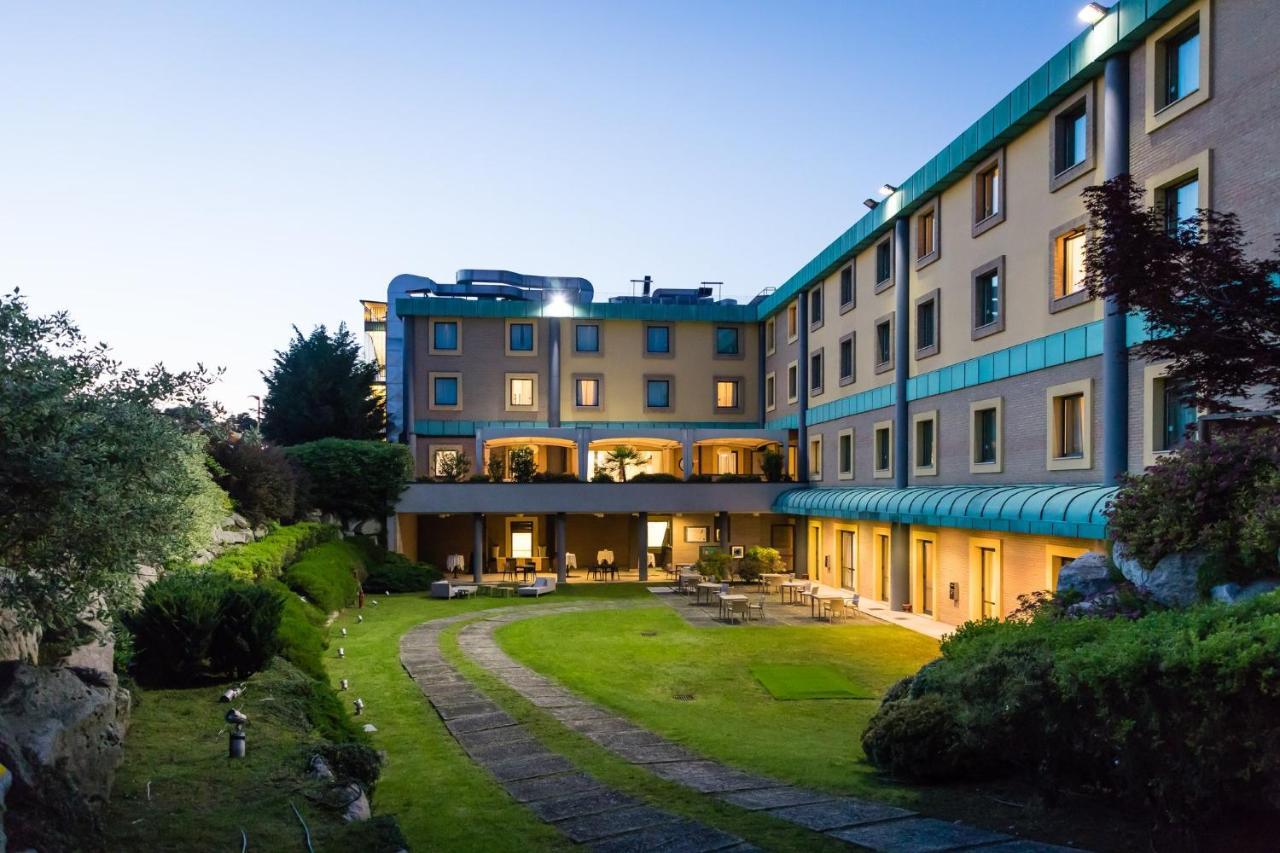 Crowne Plaza Milan - Malpensa Airport By Ihg Hotel Case Nuove  Luaran gambar