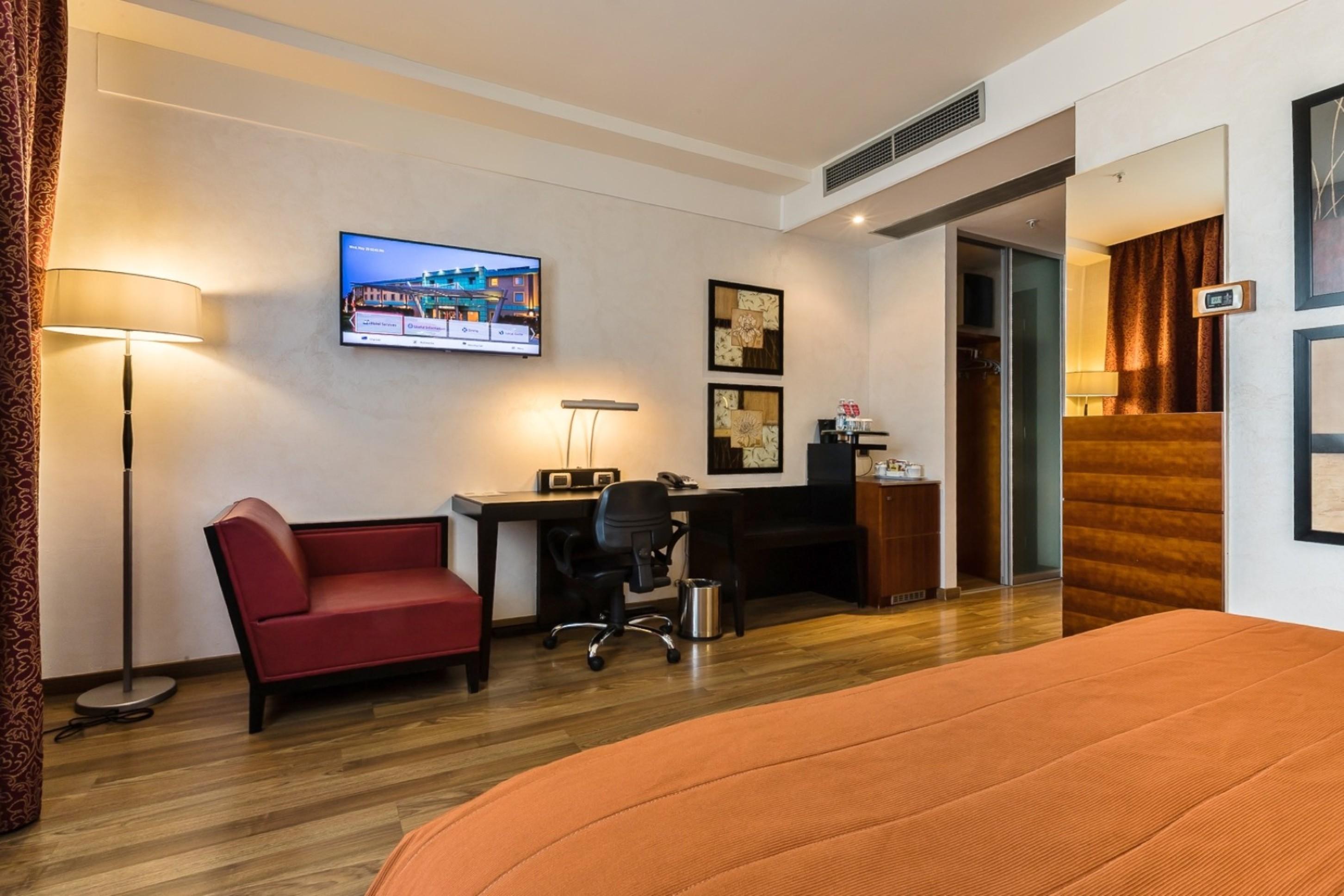 Crowne Plaza Milan - Malpensa Airport By Ihg Hotel Case Nuove  Luaran gambar
