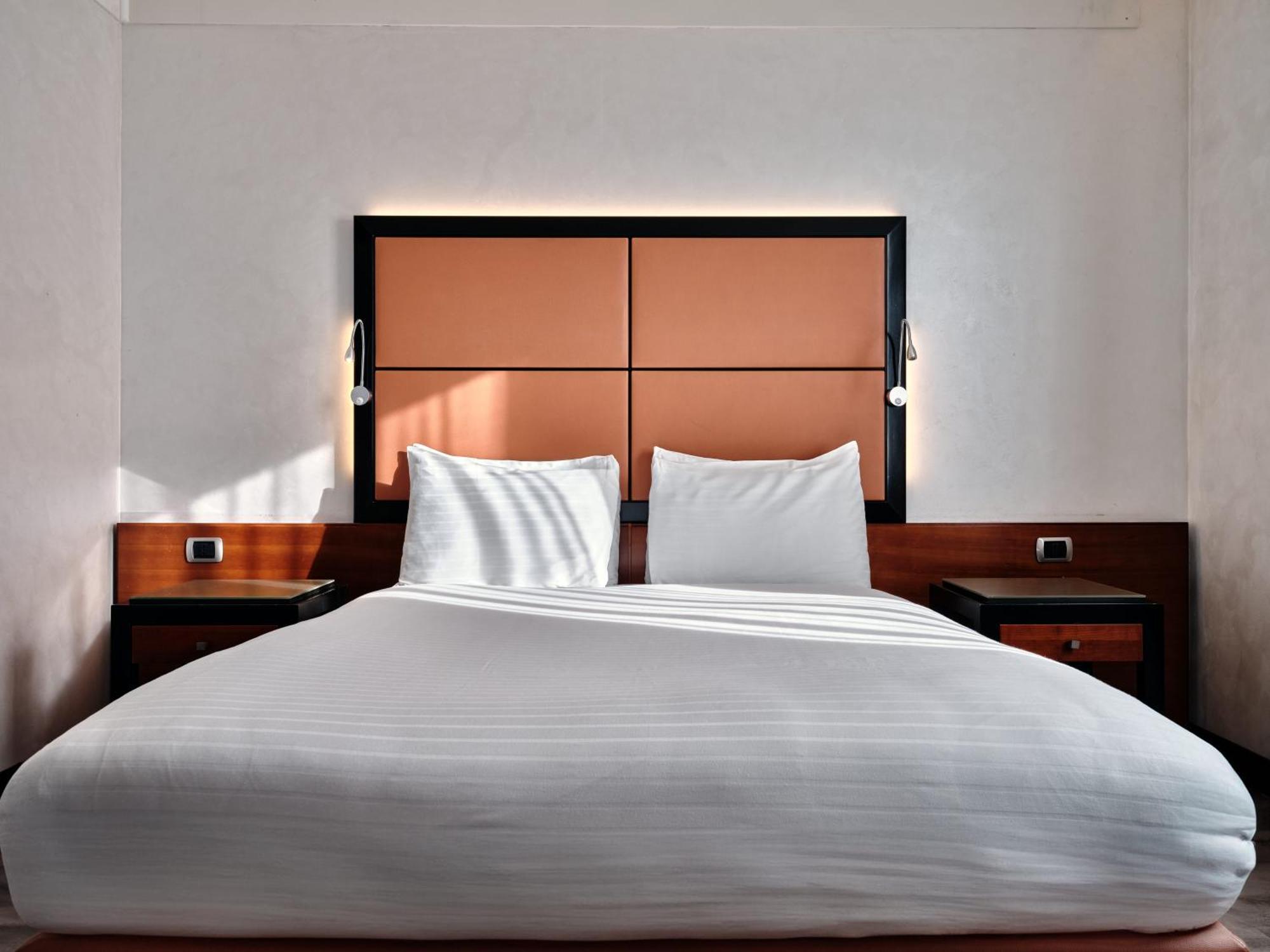 Crowne Plaza Milan - Malpensa Airport By Ihg Hotel Case Nuove  Luaran gambar