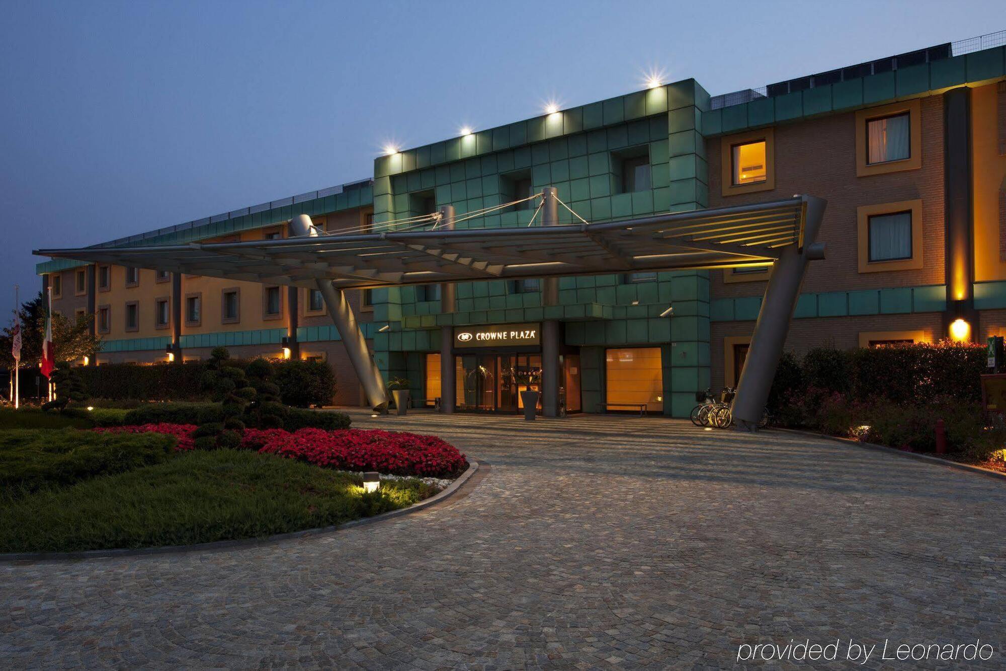 Crowne Plaza Milan - Malpensa Airport By Ihg Hotel Case Nuove  Luaran gambar